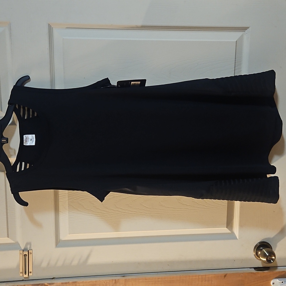 BSP BETTER SPORTS PERFORMANCE DRESS: MESH DETAIL: BLACK: NWT: SIZE MEDIUM